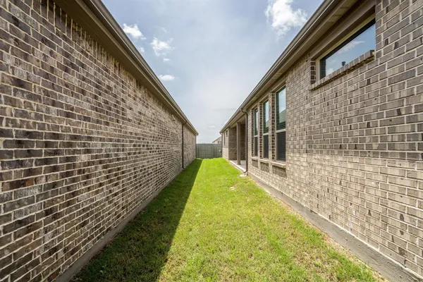 $2,640 | 605 Boardwalk Way, Argyle, TX 76226