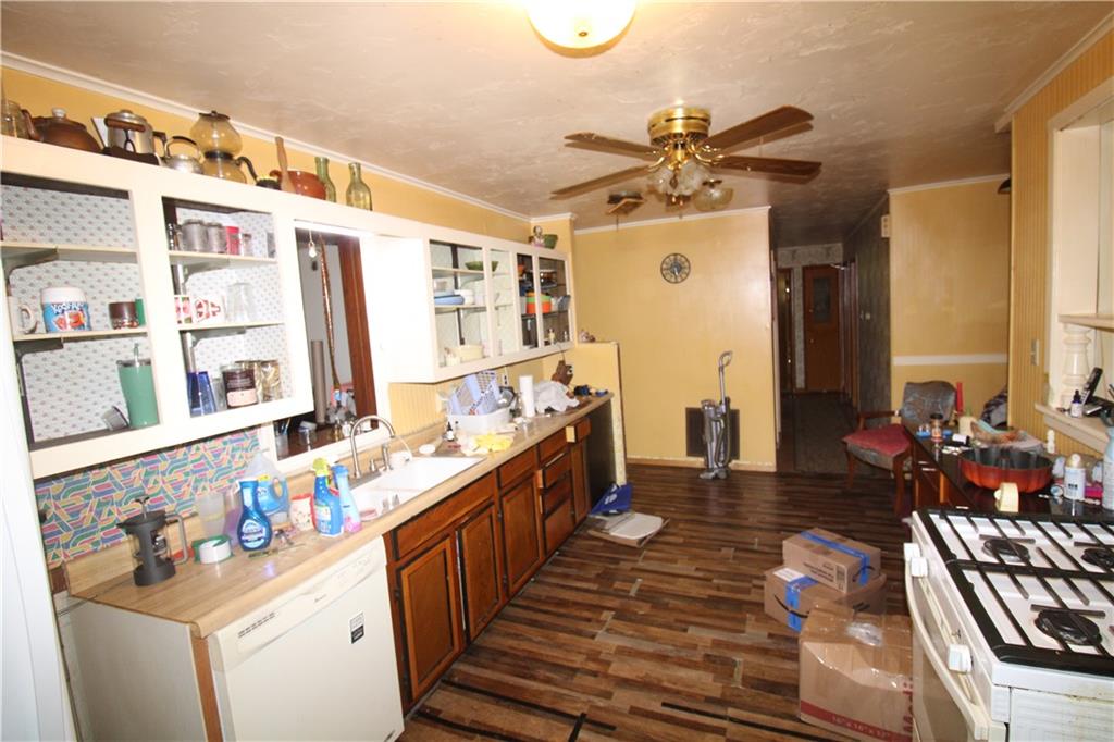 225 Mable Street Horton, KS 66439 - Photo 5 of 6