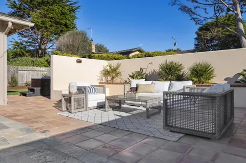 $1,798,000 | 141 Arbor Lane, Moss Beach, CA 94038