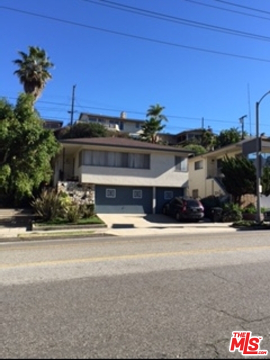 8138 Pershing Drive Playa del Rey, CA 90293 - Photo 3 of 5 Gallery Image 3