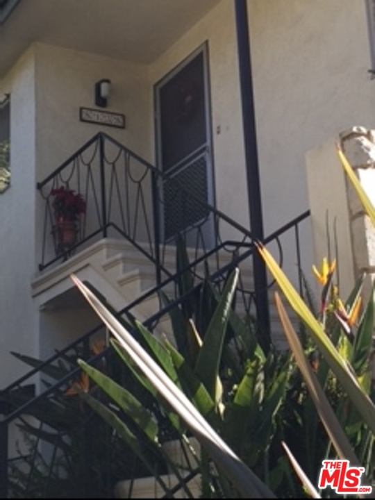 8138 Pershing Drive Playa del Rey, CA 90293 - Photo 5 of 5 Gallery Image 5