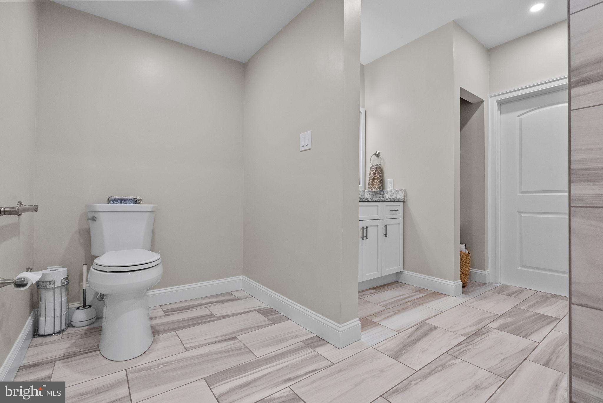 2425 Access Road Warrington, PA 18976 - Photo 50 of 59 Full bathroom in basement