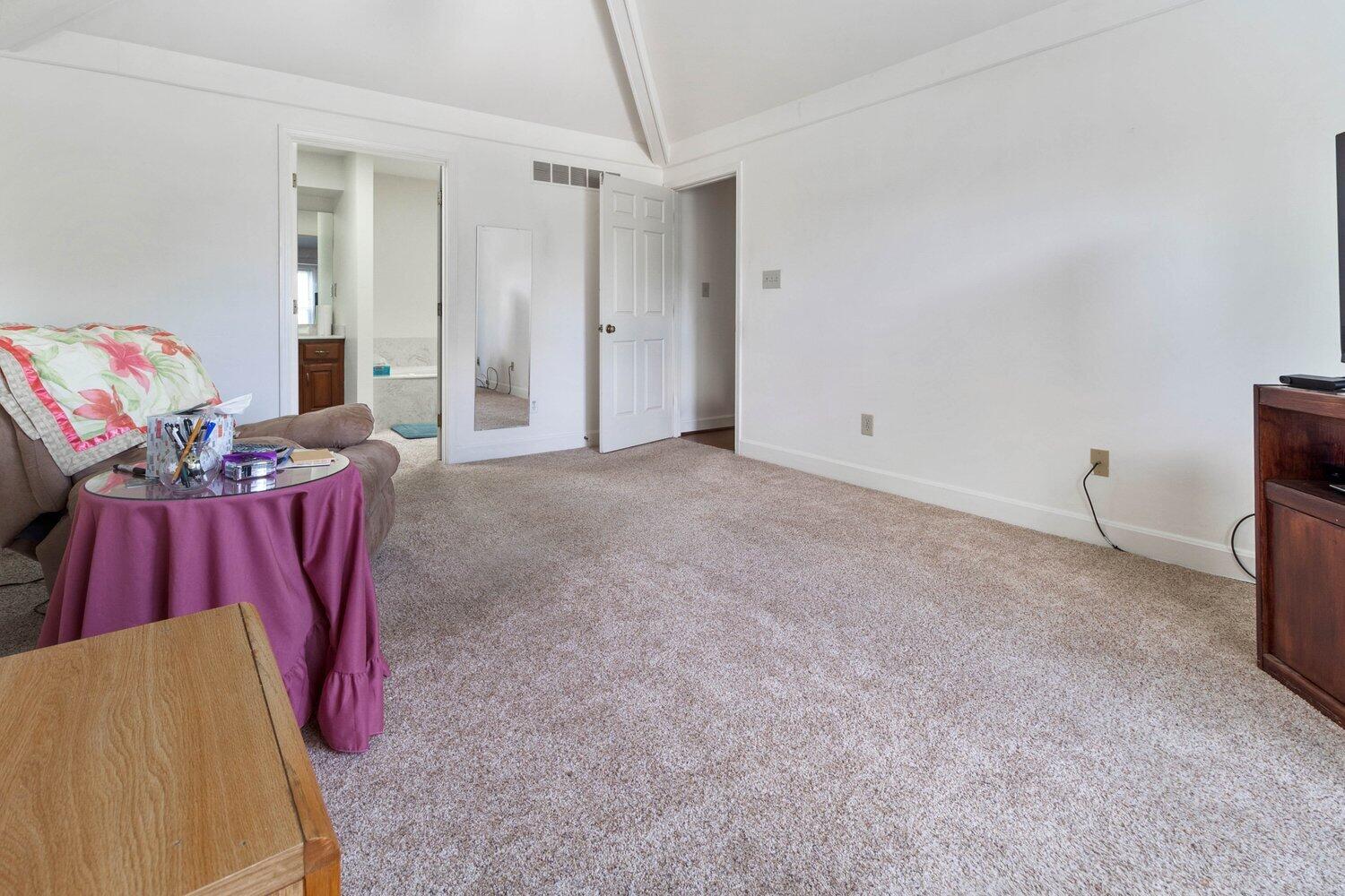 1000 Turnbridge Road Lexington, KY 40515 - Photo 15 of 37 018-1000TurnbridgeRoad-Lexington-KY-4051