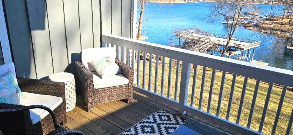 1788 Windlass Road, Unit C4 Moneta, VA 24121 - Photo 27 of 79 Entry level deck