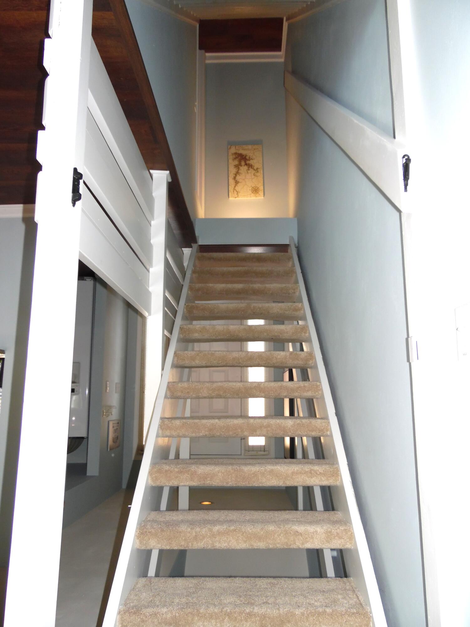 1788 Windlass Road, Unit C4 Moneta, VA 24121 - Photo 30 of 79 Stairs to upper level