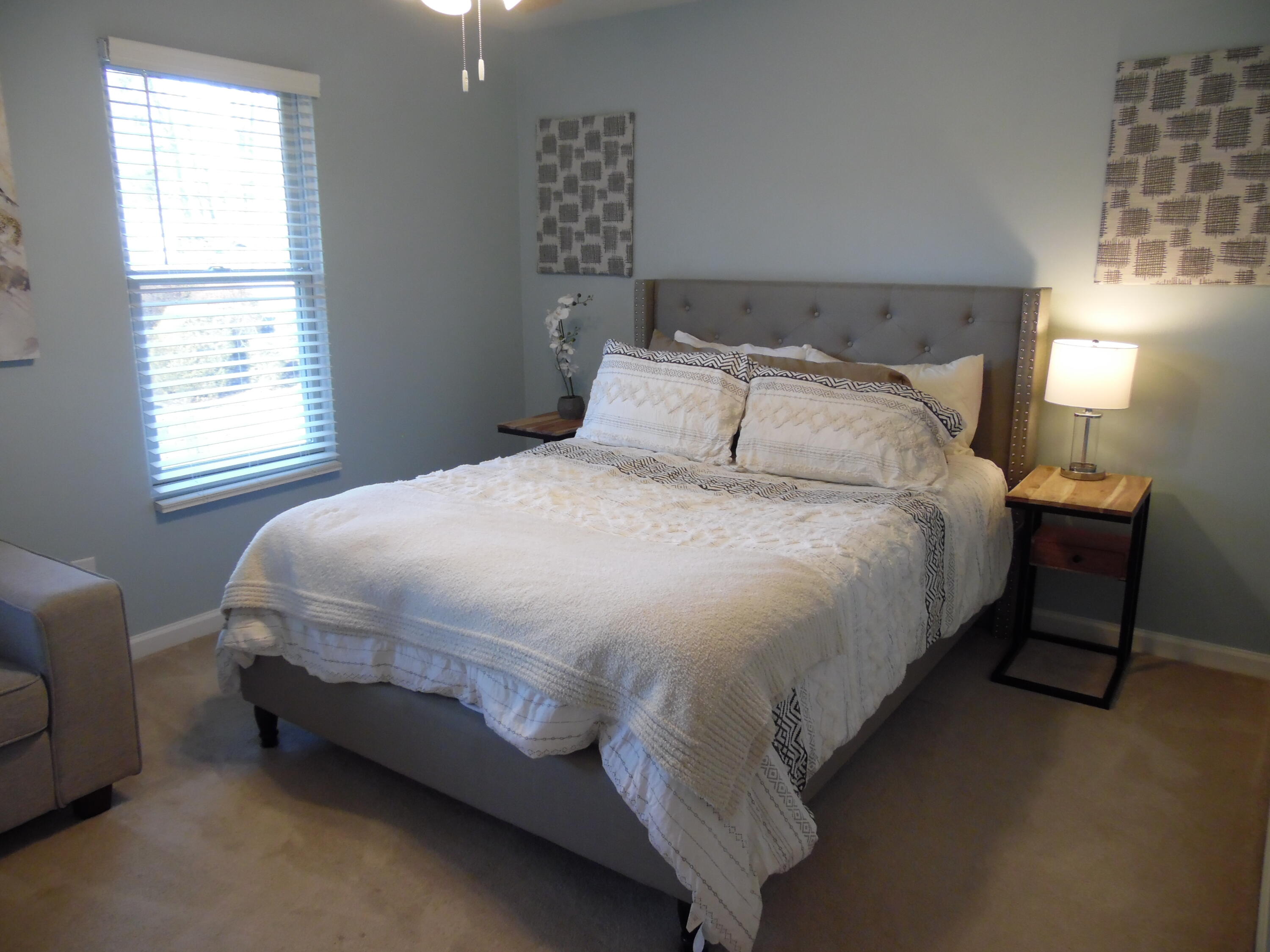 1788 Windlass Road, Unit C4 Moneta, VA 24121 - Photo 36 of 79 Guest bedroom