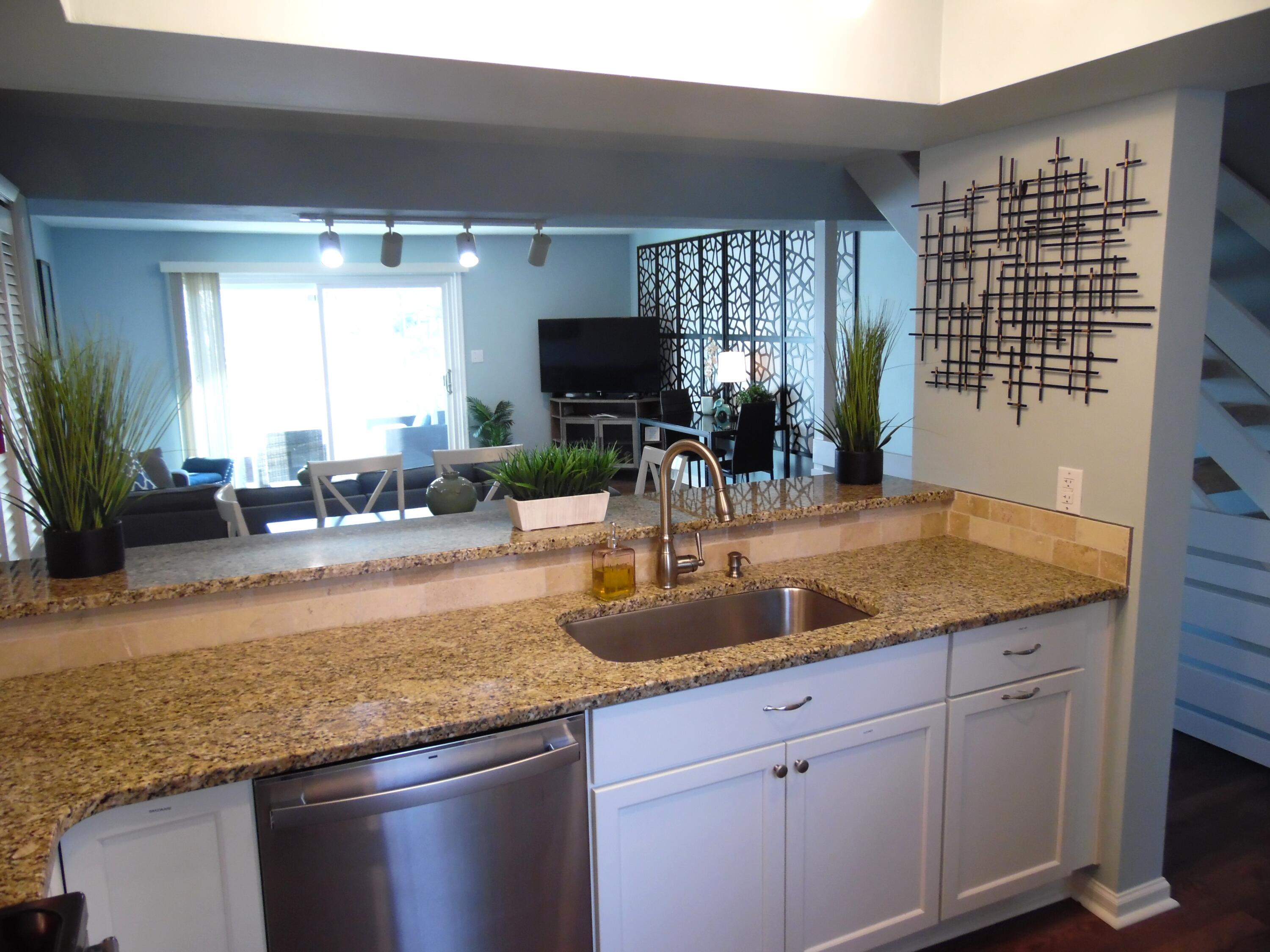 1788 Windlass Road, Unit C4 Moneta, VA 24121 - Photo 6 of 79 SAM_0532