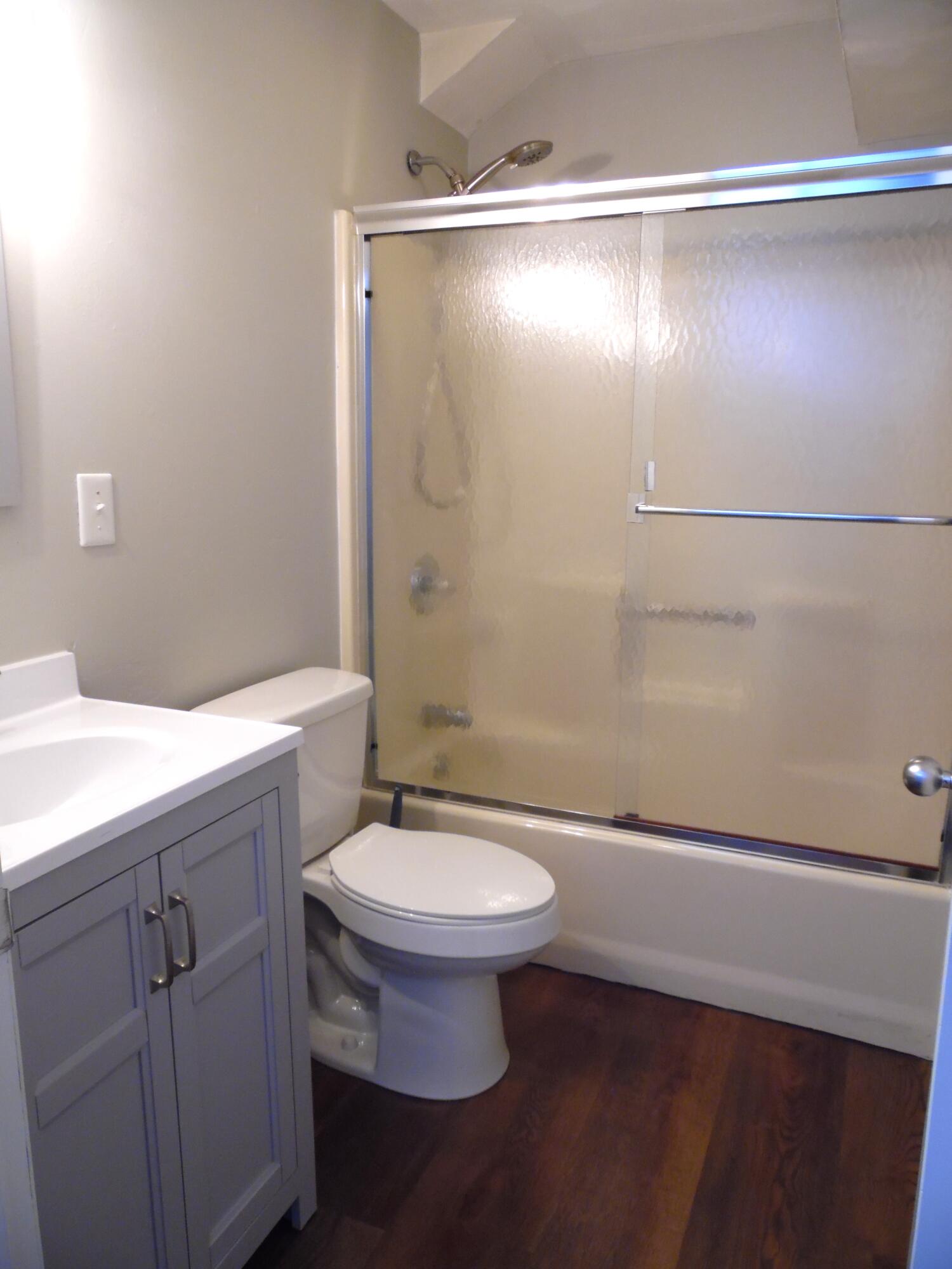 1788 Windlass Road, Unit C4 Moneta, VA 24121 - Photo 61 of 79 Lake level full bath