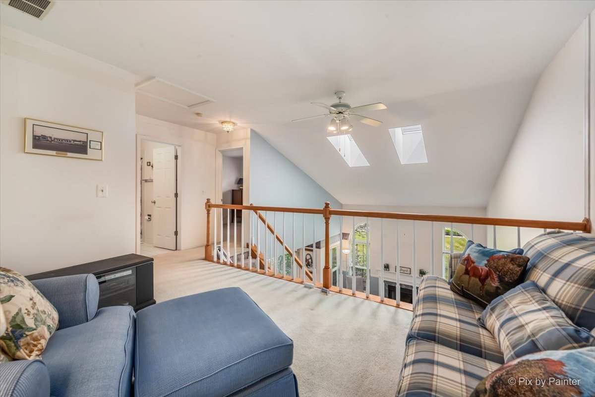 1152 Coldspring Road Elgin, IL 60120 - Photo 25 of 44