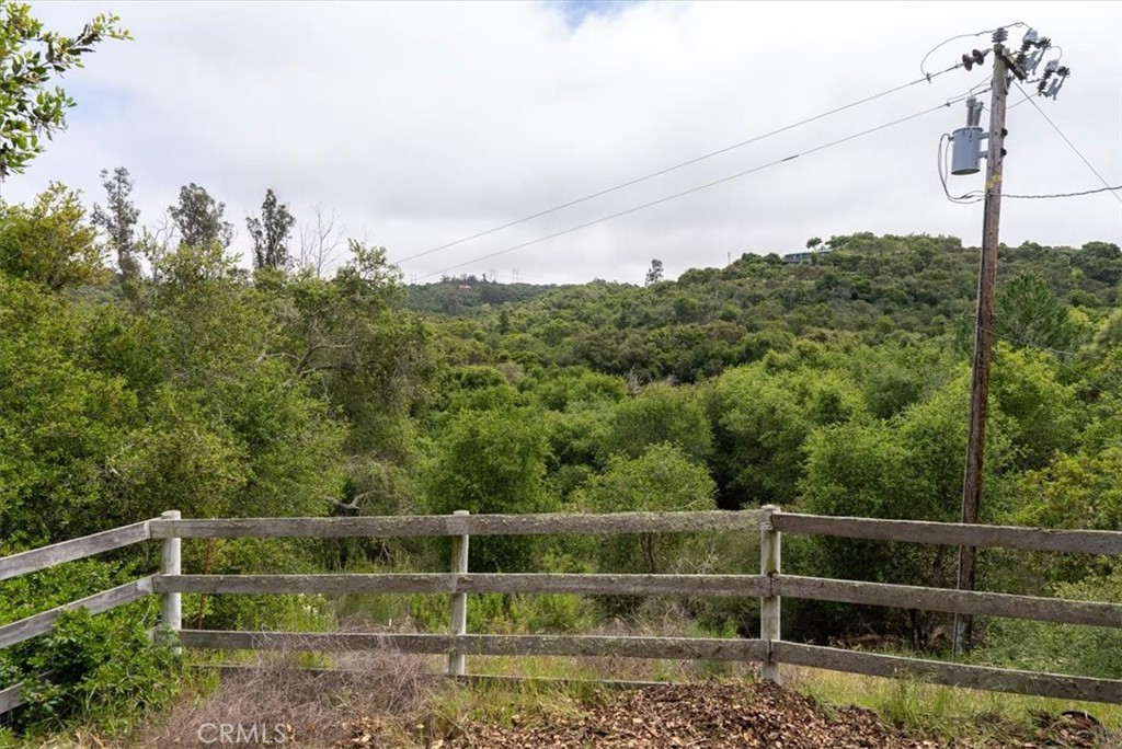 625 West Ormonde Road San Luis Obispo, CA 93401 - Photo 37 of 40 a view of a city with lots of trees