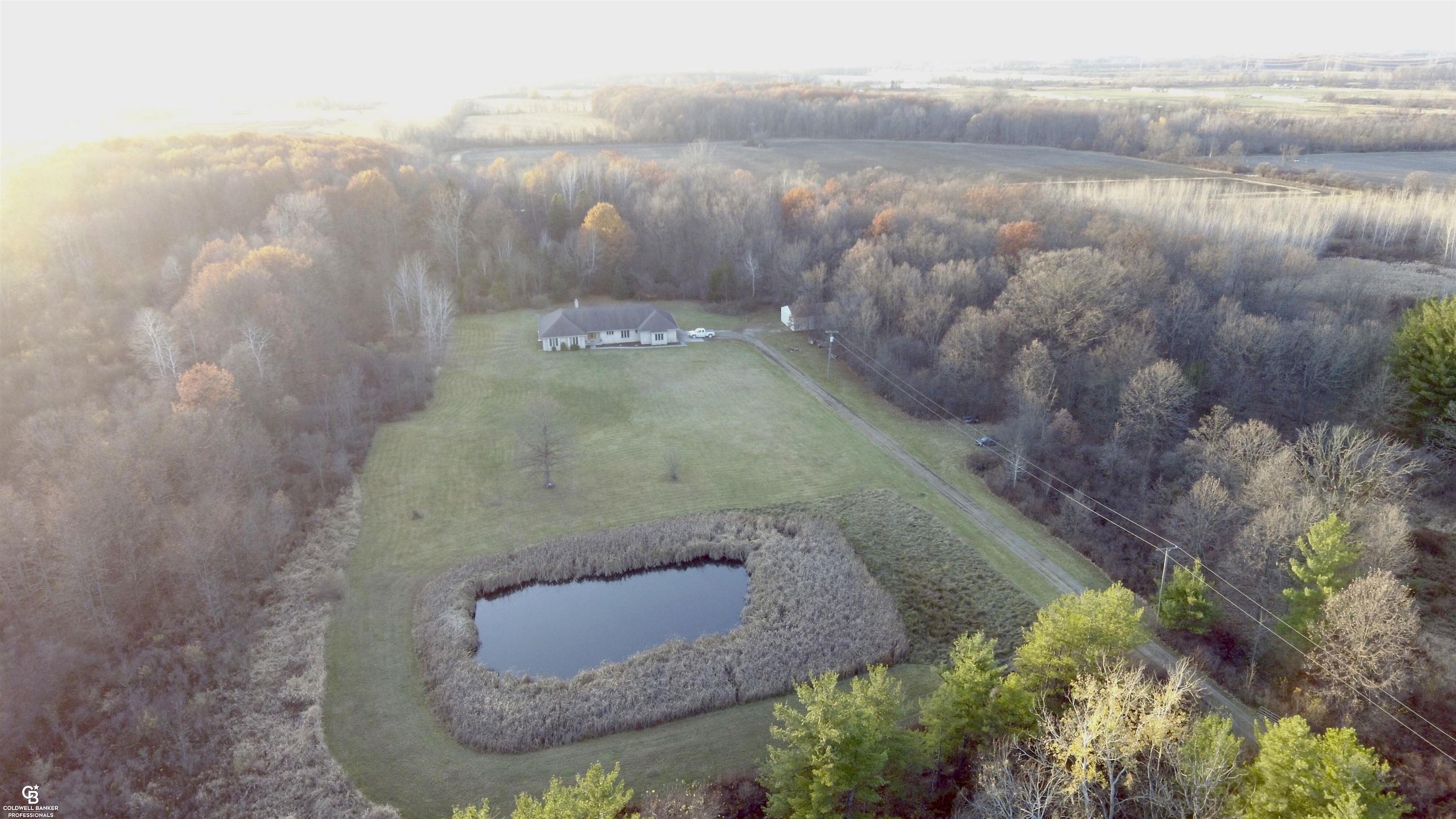 6151 Duce Road Avoca, MI 48006 - Photo 15 of 57 50193207-70c08eb7-33e4-48ce-b0a2-7495fdaa1e3d.JPG