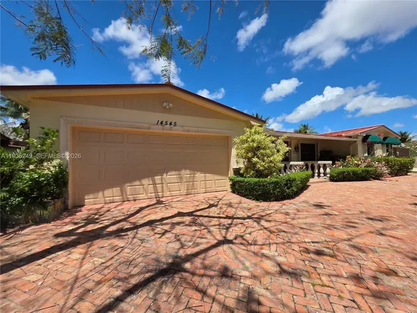 $1,145,000 | 14545 Southwest 75th Street, Miami, FL 33183