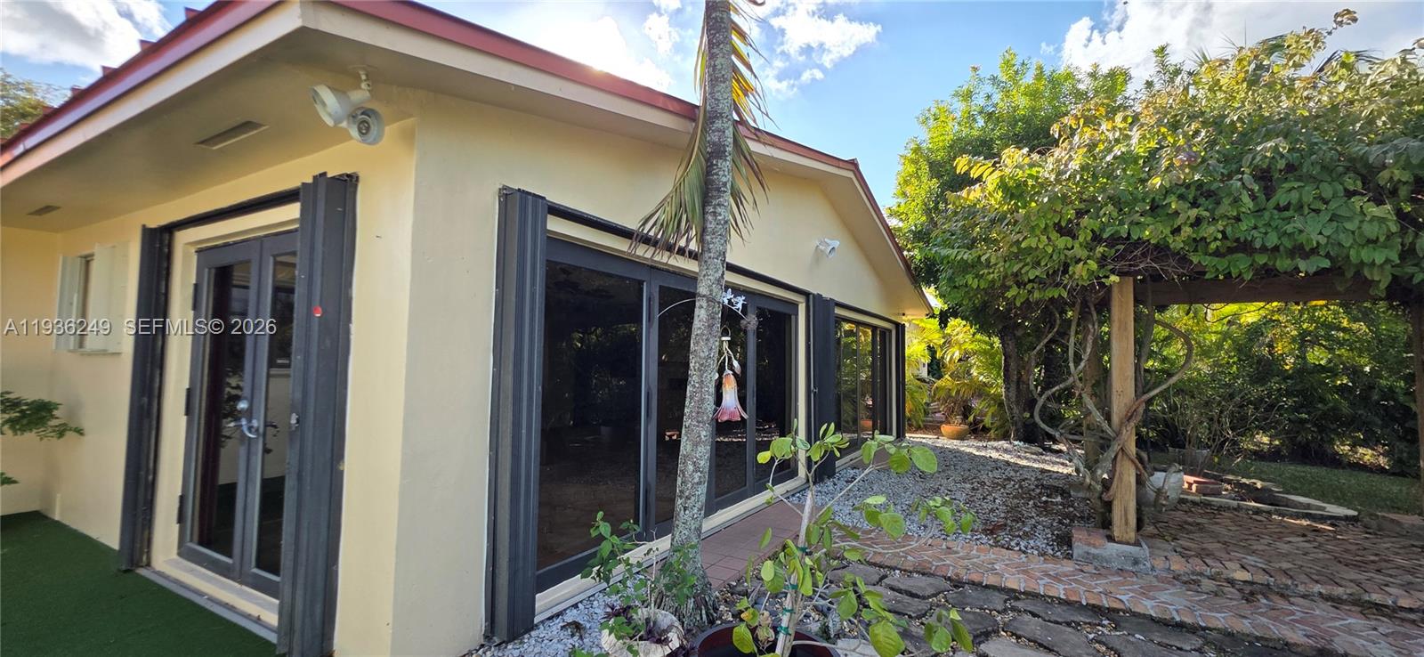 14545 Southwest 75th Street Miami, FL 33183 - Photo 15 of 33