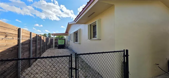 $1,199,000 | 14545 Southwest 75th Street, Miami, FL 33183