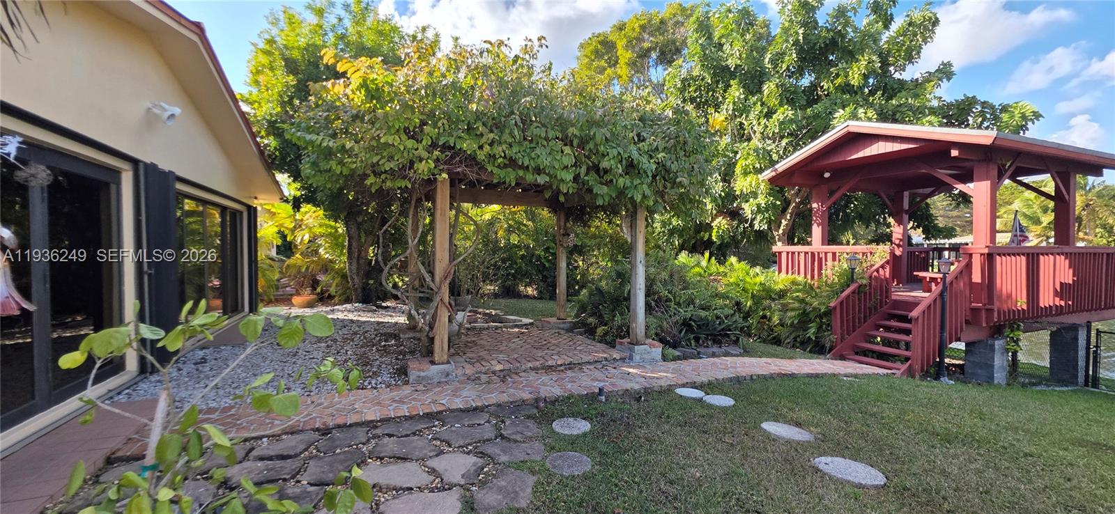 14545 Southwest 75th Street Miami, FL 33183 - Photo 28 of 33