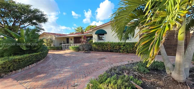 $1,199,000 | 14545 Southwest 75th Street, Miami, FL 33183