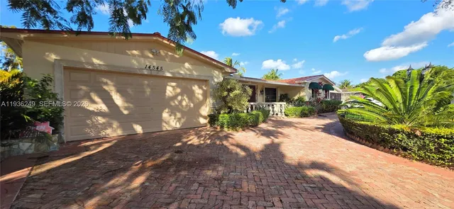 $1,199,000 | 14545 Southwest 75th Street, Miami, FL 33183