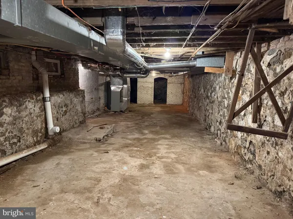 $225,000 | 1405 West 2nd Street, Wilmington, DE 19805