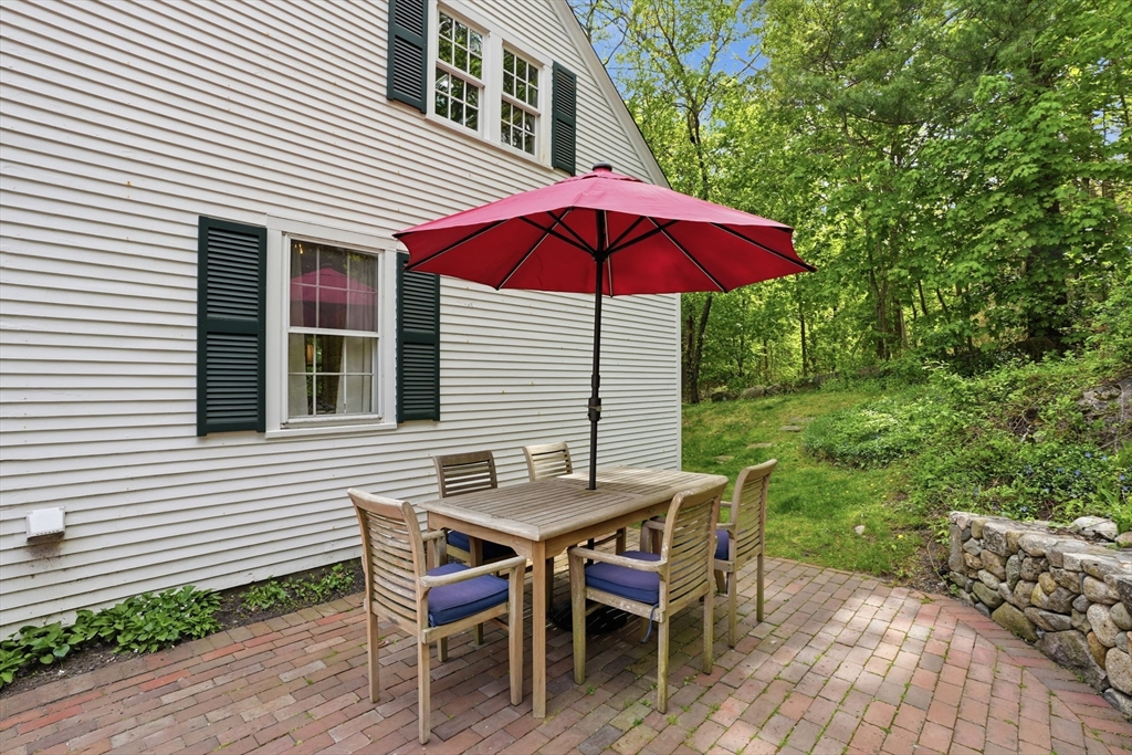 227 R Main Street Hingham, MA 02043 - Photo 19 of 26