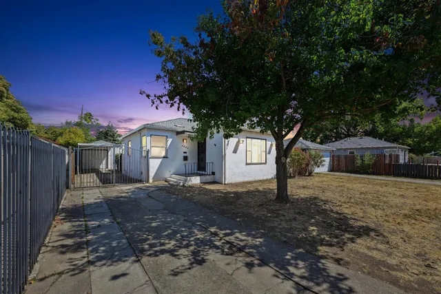 $339,900 | 3829 39th Street, Sacramento, CA 95820
