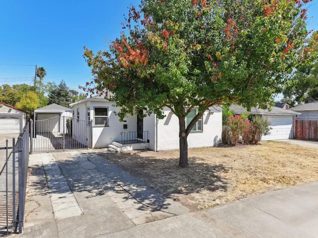 $339,900 | 3829 39th Street, Sacramento, CA 95820