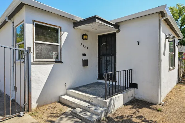 $339,900 | 3829 39th Street, Sacramento, CA 95820