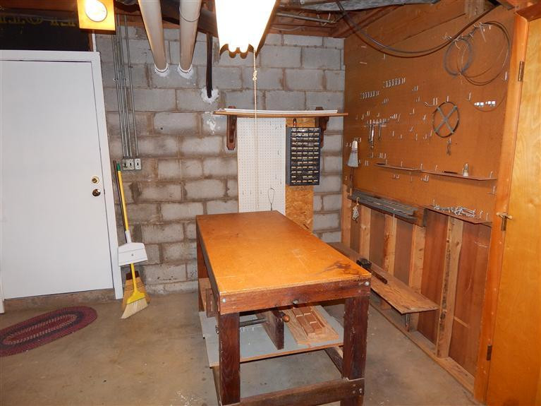 1511 Beacon Hill Road Lexington, KY 40504 - Photo 28 of 37 Photo 29