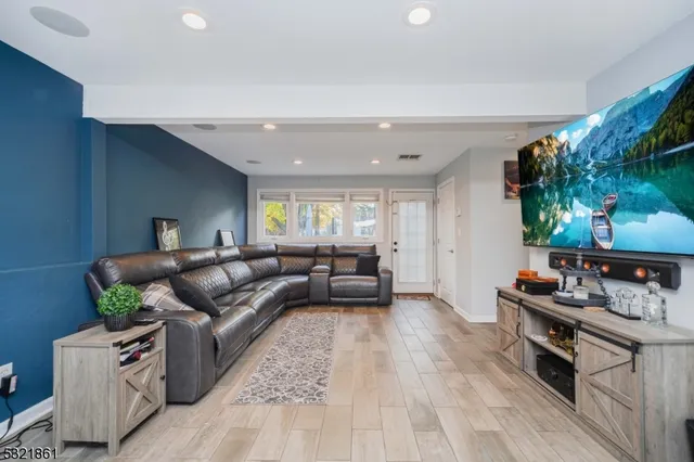 $645,000 | 13 Bartle Road, Somerset, NJ 08873