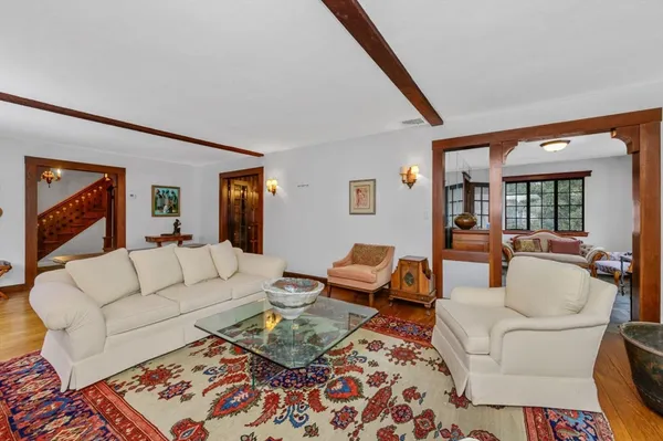 $2,250,000 | 764 Hammond Street, Brookline, MA 02467