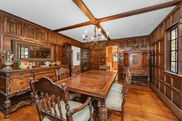 $2,250,000 | 764 Hammond Street, Brookline, MA 02467