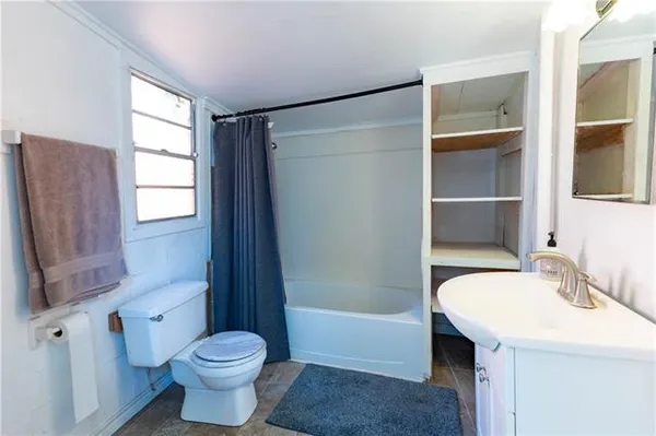 $1,200 | 1540 Gentilly Boulevard, New Orleans, LA 70119