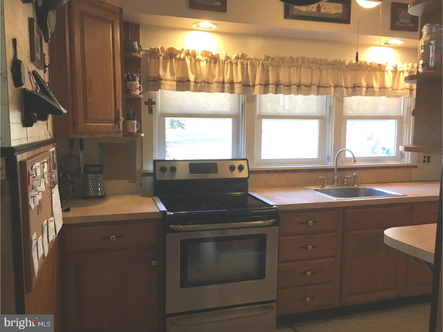 508 South Old Middletown Road Media, PA 19063 - Photo 17 of 25 Kitchen
