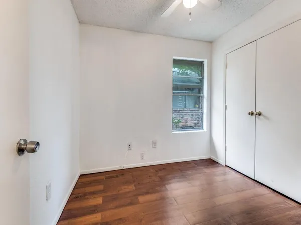 $1,695 | 1700 Windsong Lane, Irving, TX 75060