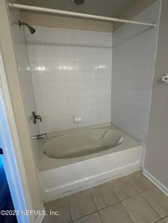 $1,995 | 4221 Marblewood Lane, Jacksonville, FL 32216