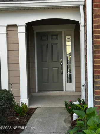 $1,995 | 4221 Marblewood Lane, Jacksonville, FL 32216