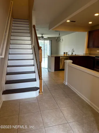 $1,995 | 4221 Marblewood Lane, Jacksonville, FL 32216