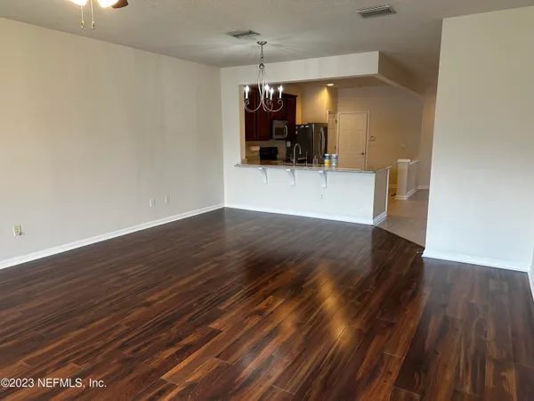 $1,995 | 4221 Marblewood Lane, Jacksonville, FL 32216