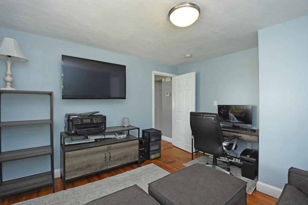 92 Kenberma Road Worcester, MA 01604 - Photo 11 of 26 Gallery Image 11