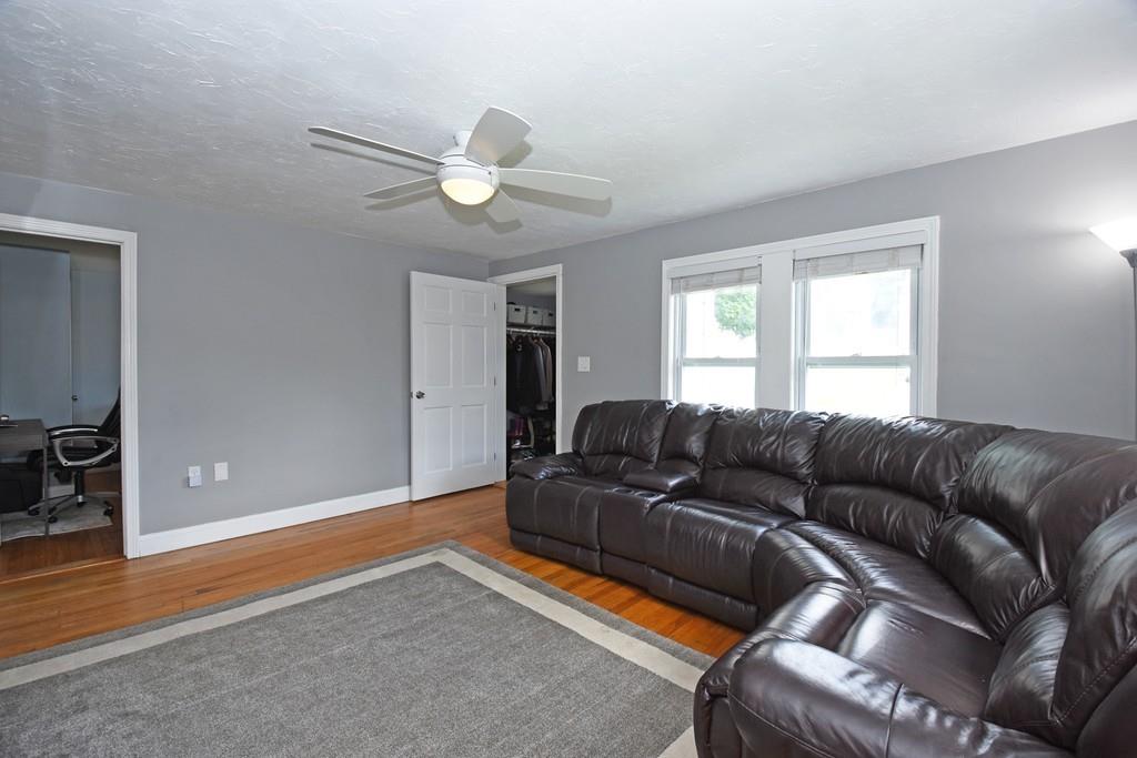 92 Kenberma Road Worcester, MA 01604 - Photo 8 of 26 Gallery Image 8
