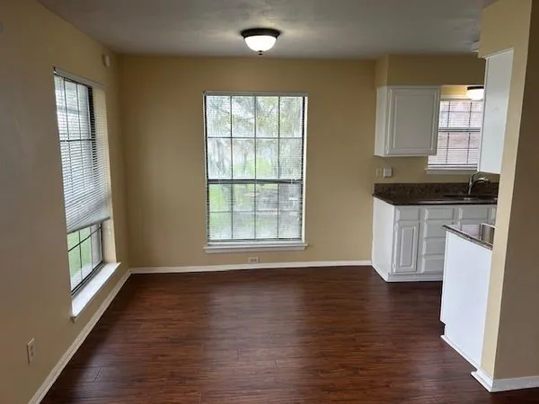 $1,200 | 4610 Chaha Road, Unit 206, Garland, TX 75043