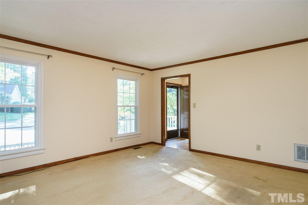 6405 Landover Court Raleigh, NC 27612 - Photo 5 of 24 Gallery Image 5