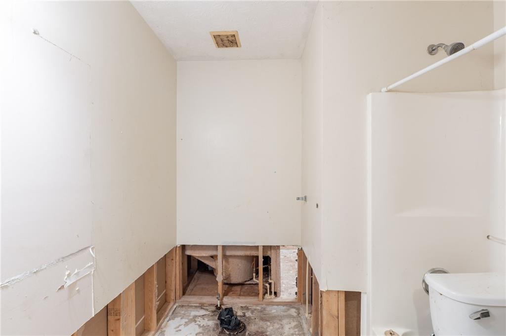 3930 Pine Tree Lane Gainesville, GA 30501 - Photo 12 of 35