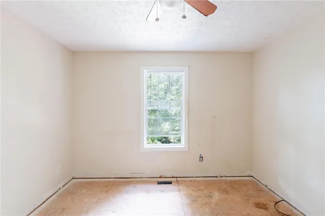 $245,000 | 3930 Pine Tree Lane, Gainesville, GA 30501