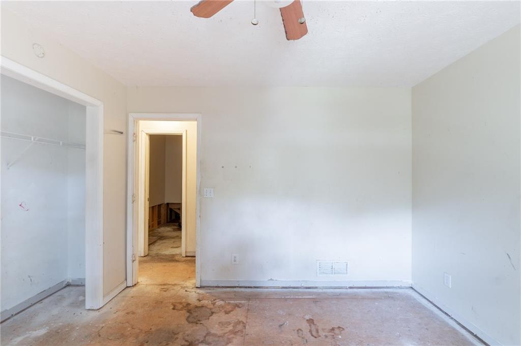 3930 Pine Tree Lane Gainesville, GA 30501 - Photo 14 of 35