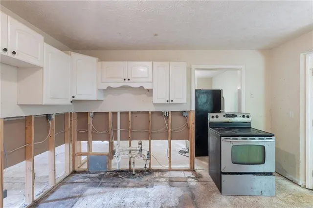 $245,000 | 3930 Pine Tree Lane, Gainesville, GA 30501