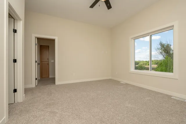 $929,900 | 2236 Payten Lane, Jordan, MN 55352