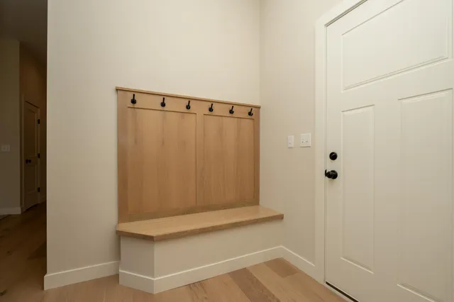 $929,900 | 2236 Payten Lane, Jordan, MN 55352