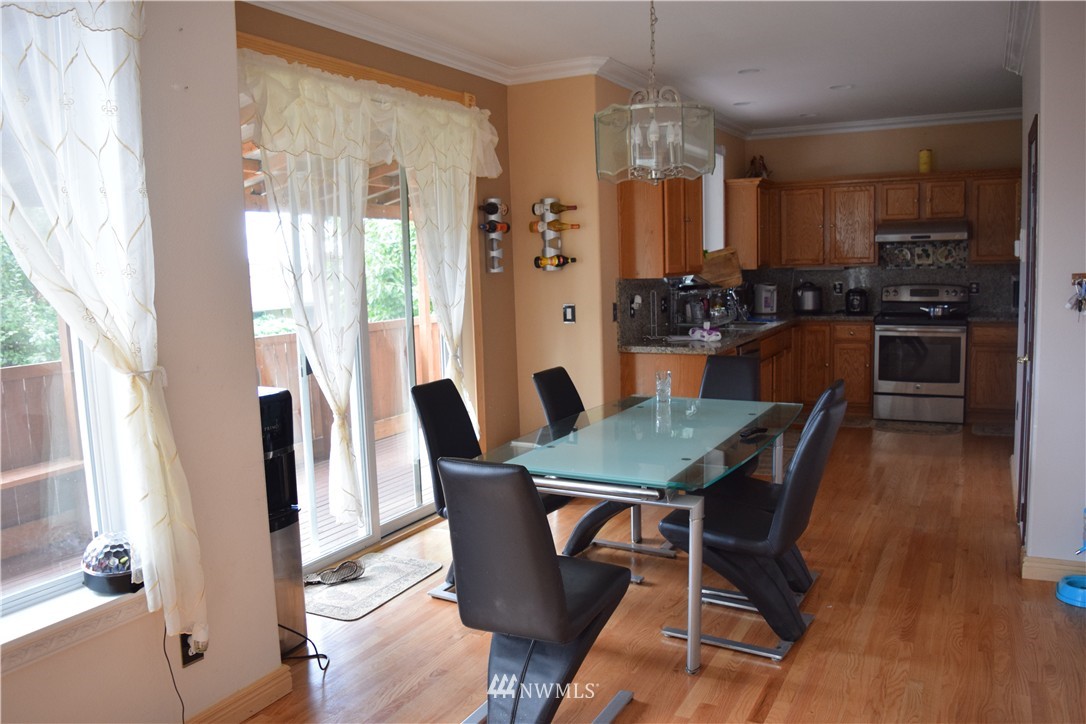 17805 110th Place Southeast Renton, WA 98055 - Photo 21 of 23 Gallery Image 21