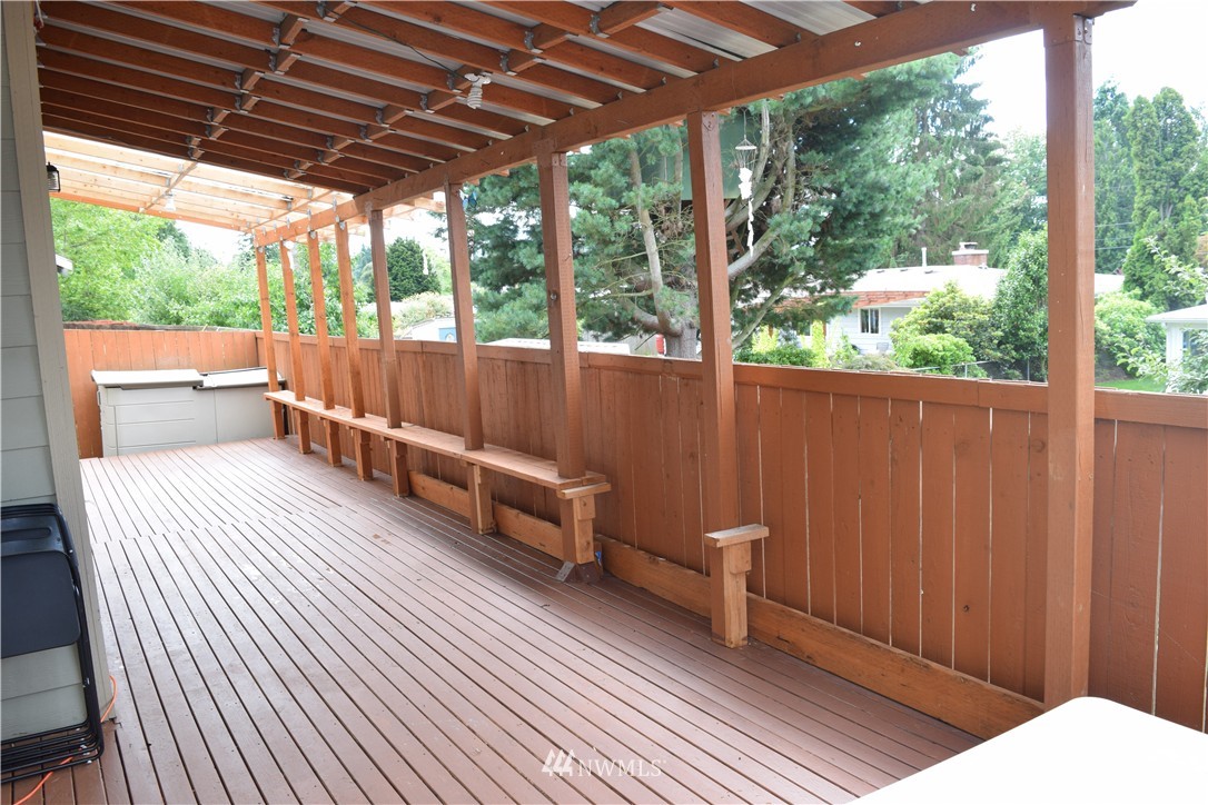 17805 110th Place Southeast Renton, WA 98055 - Photo 22 of 23 Gallery Image 22