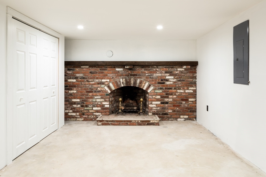 49 Plain Road Westford, MA 01886 - Photo 19 of 21 Gallery Image 19